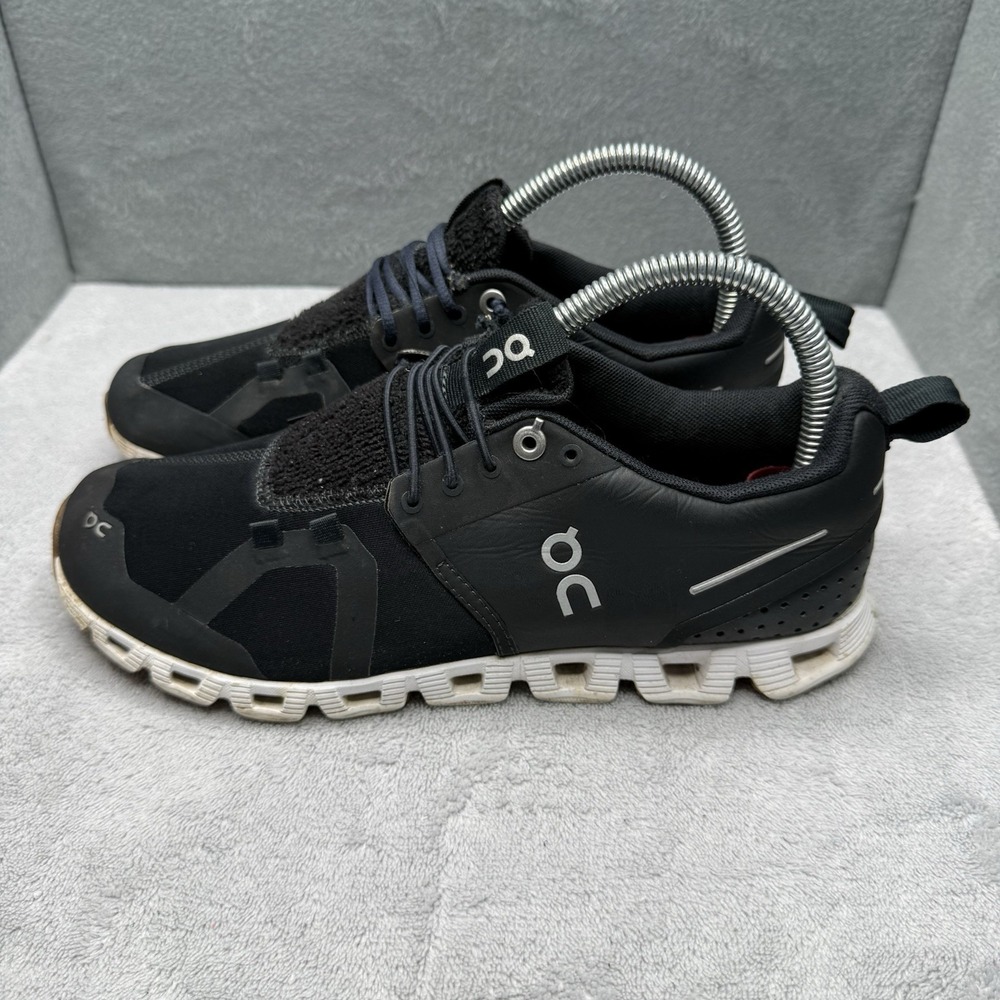 On Cloud Terry Women's 7 Black White Gum Running Shoes Swiss Engineering